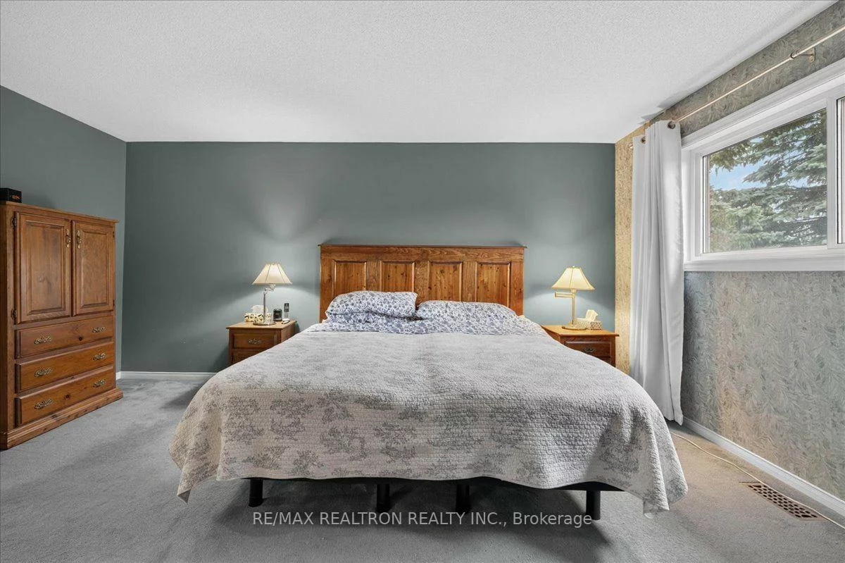 2767, Shering, Stroud, Innisfil