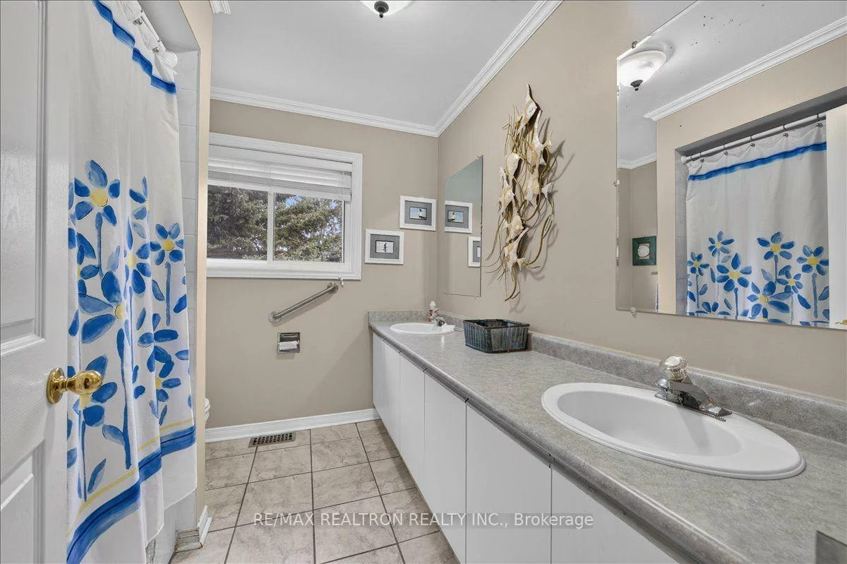 2767, Shering, Stroud, Innisfil