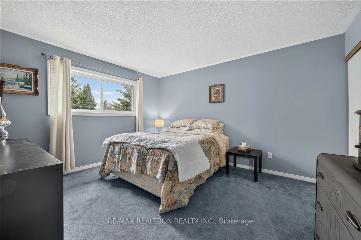 2767, Shering, Stroud, Innisfil