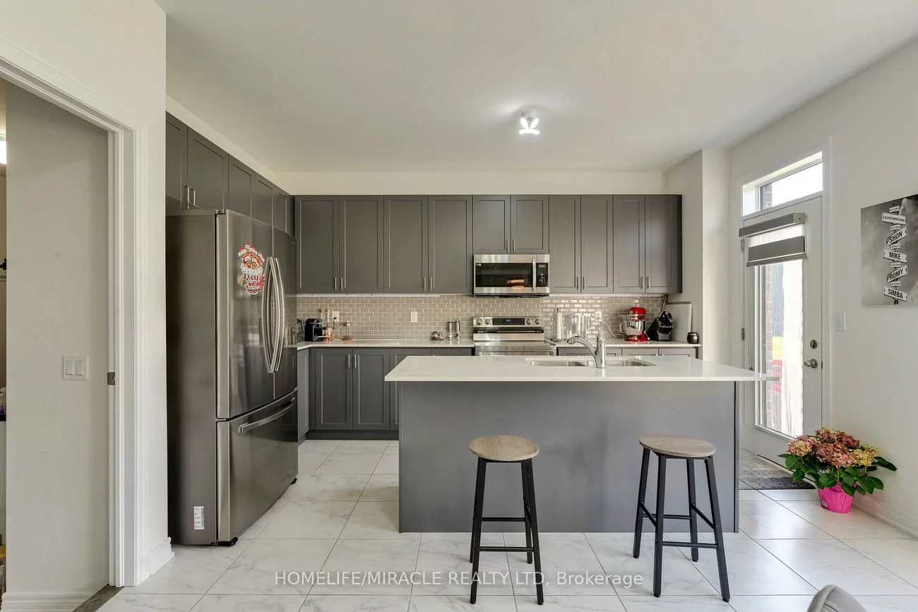 1429, Davis, Lefroy, Innisfil