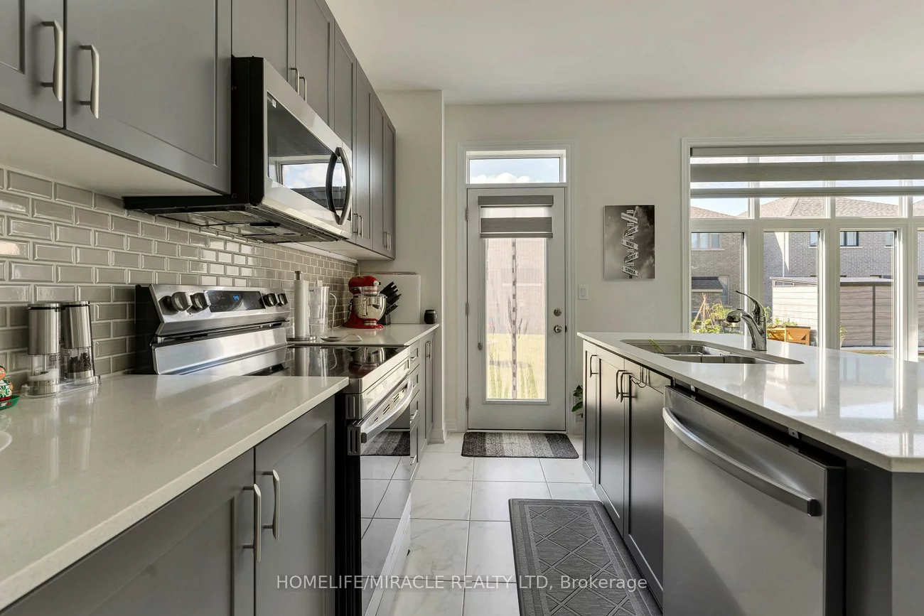 1429, Davis, Lefroy, Innisfil