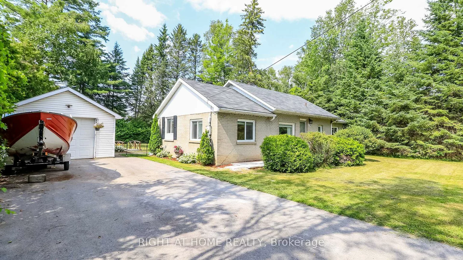 774, James, Alcona, Innisfil