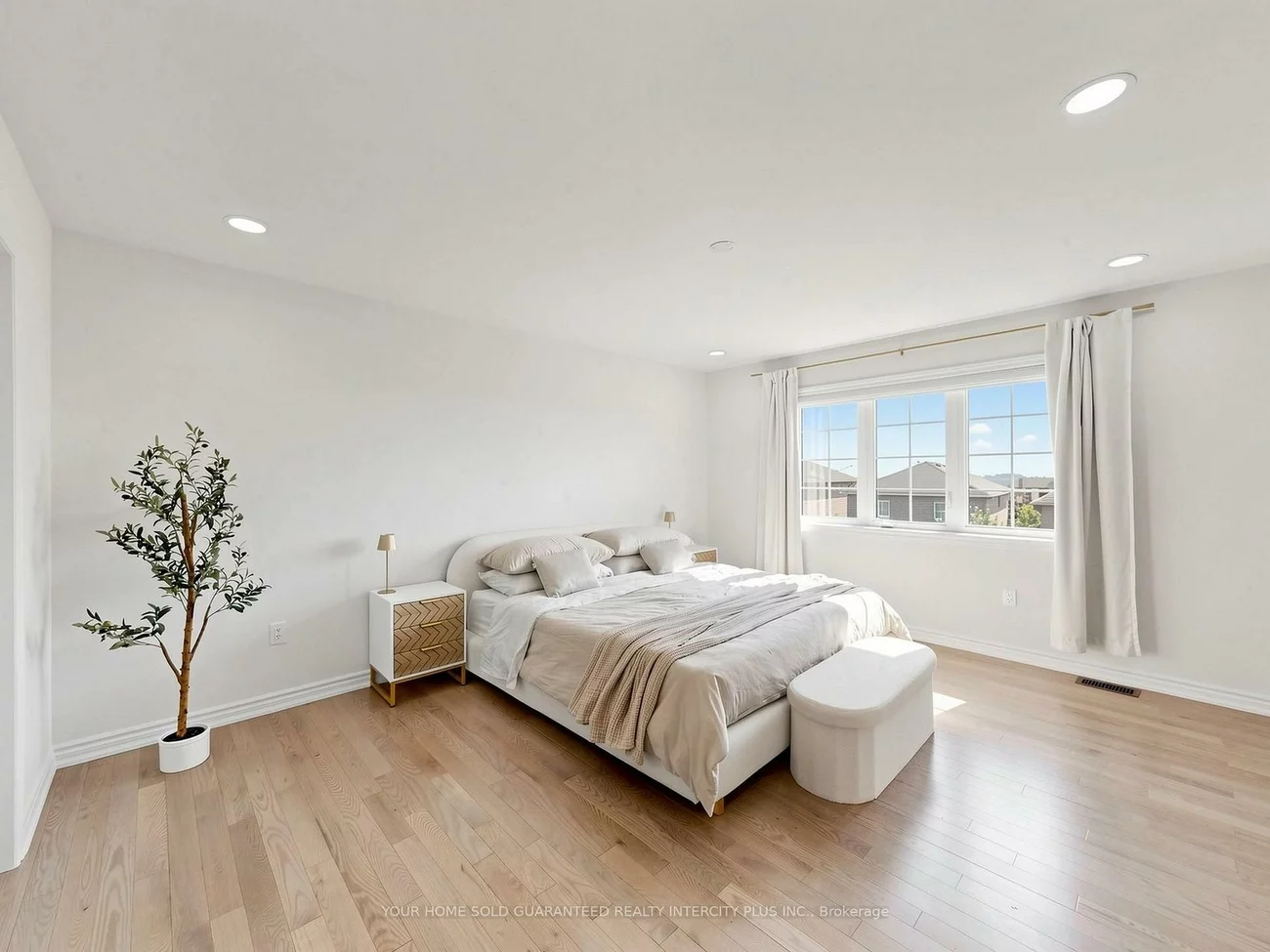 2183, Lozenby, Alcona, Innisfil