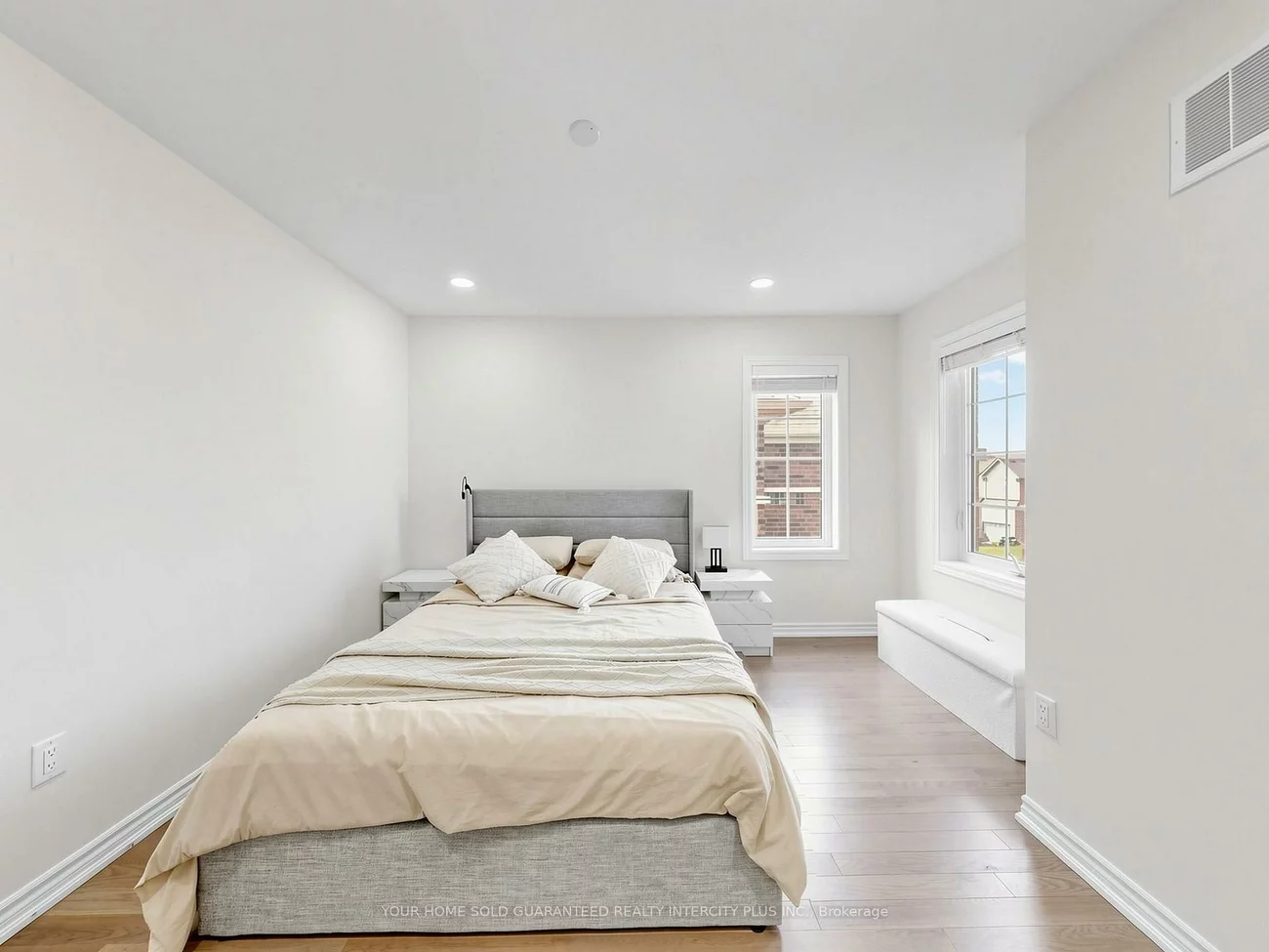 2183, Lozenby, Alcona, Innisfil