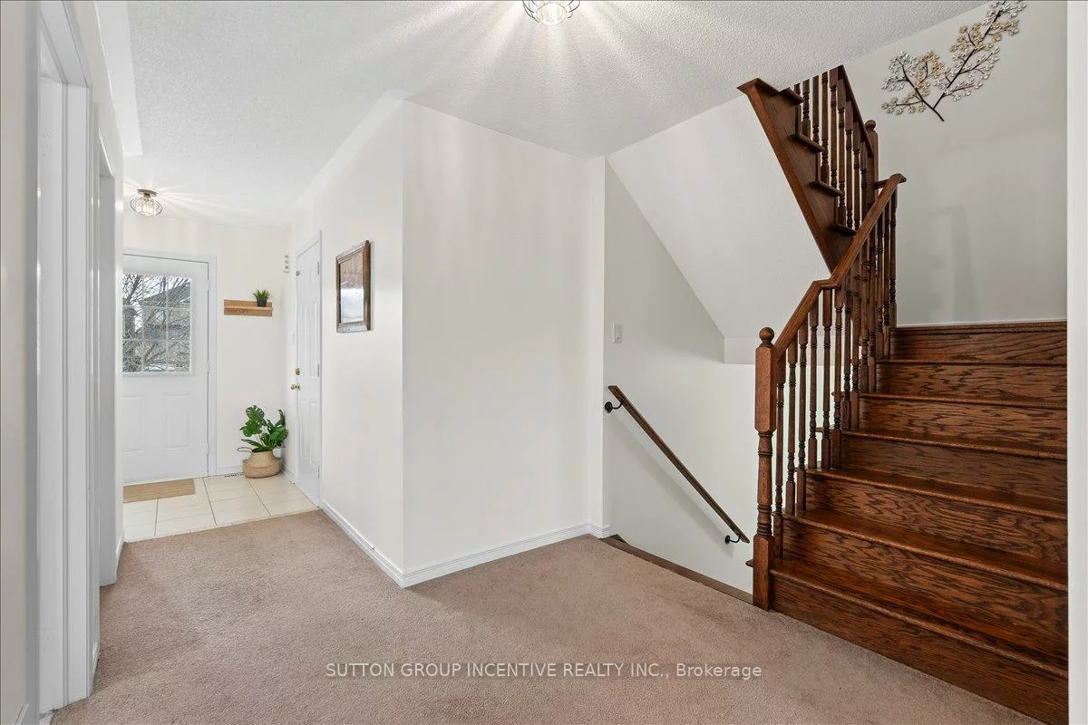 1200, Mary-Lou, Alcona, Innisfil