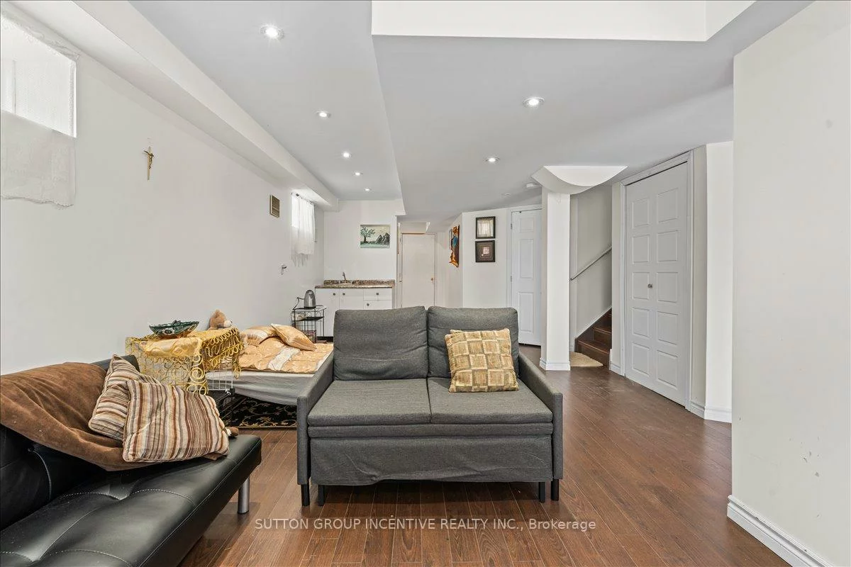 1200, Mary-Lou, Alcona, Innisfil