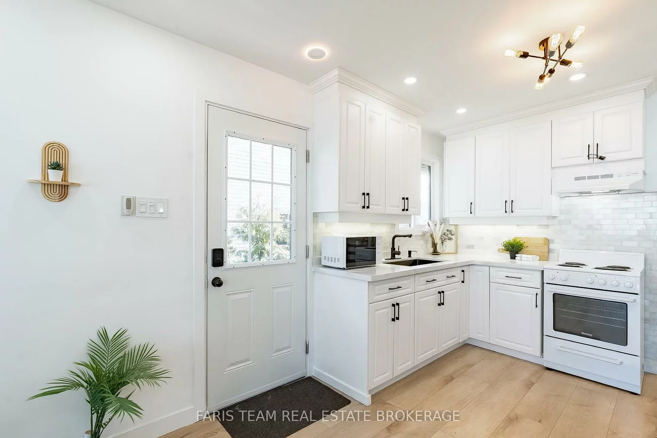 2305, Crystal Beach, Alcona, Innisfil