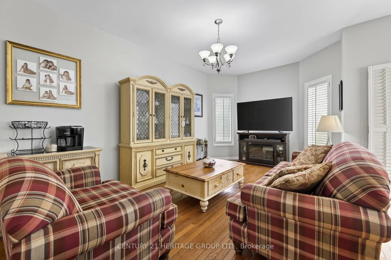 1858, Emerald, Alcona, Innisfil