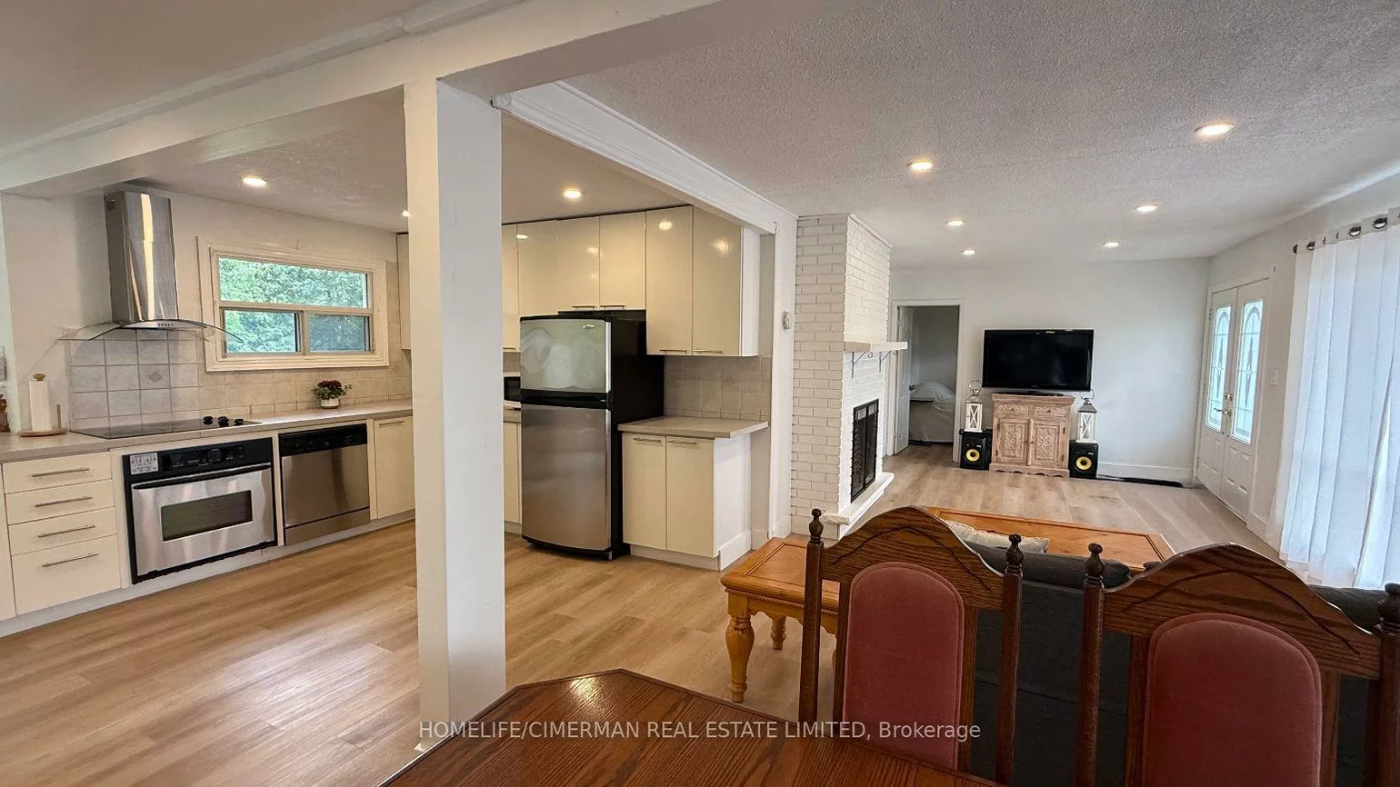 678, Trinity, Alcona, Innisfil