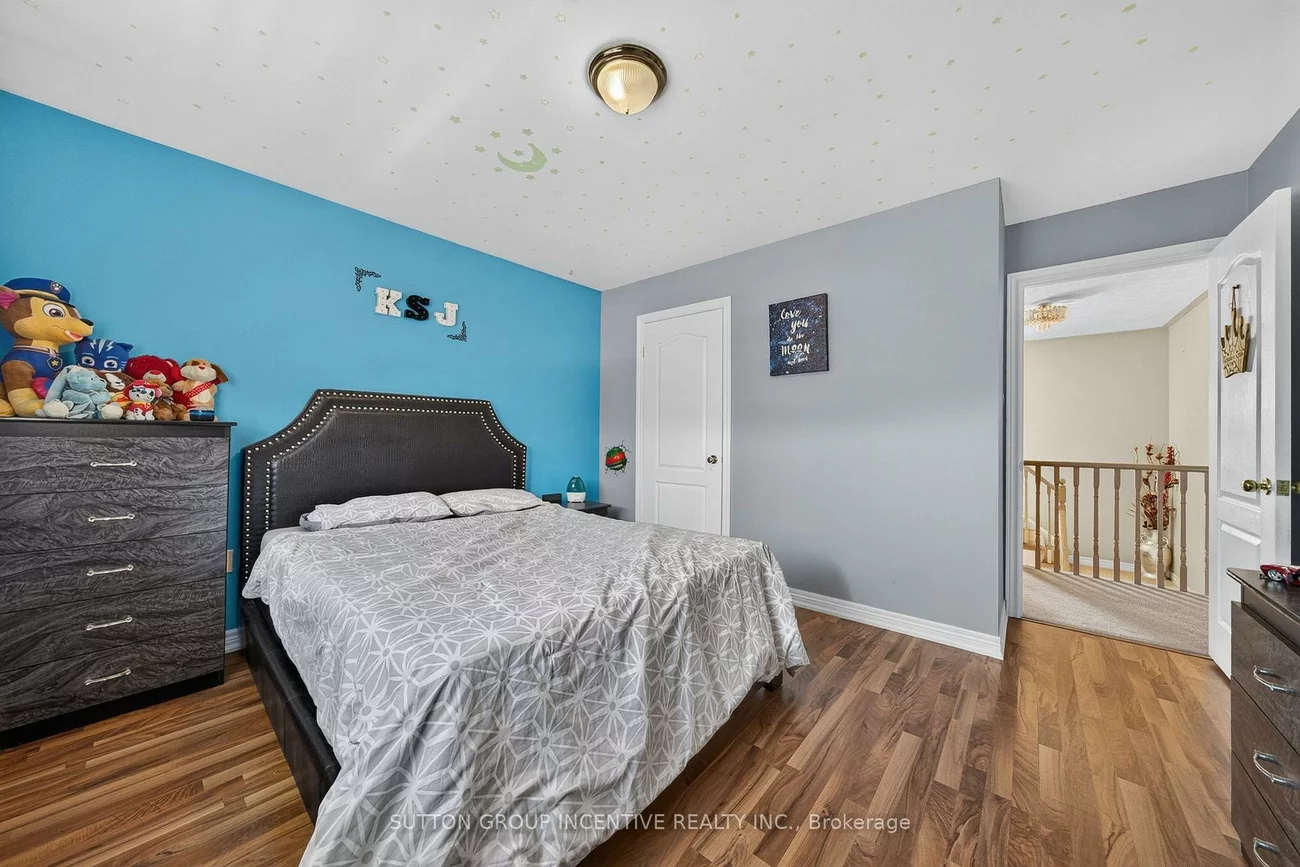 850, Leslie, Alcona, Innisfil