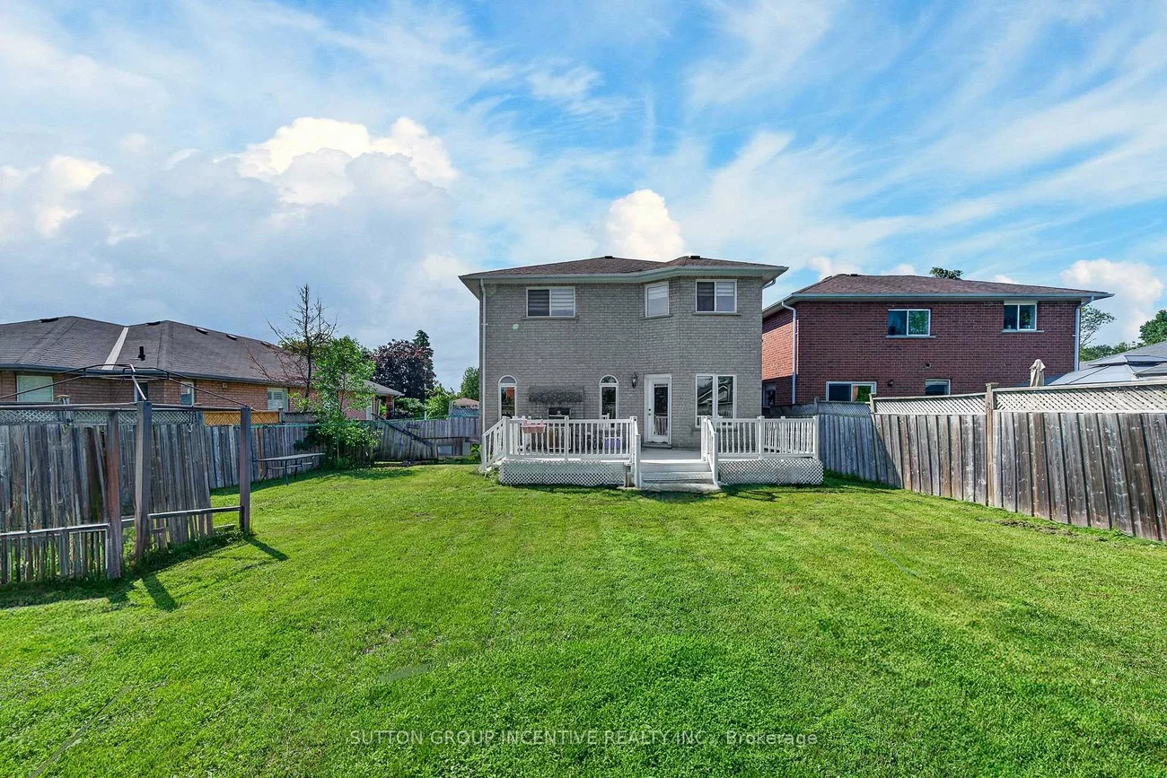 850, Leslie, Alcona, Innisfil