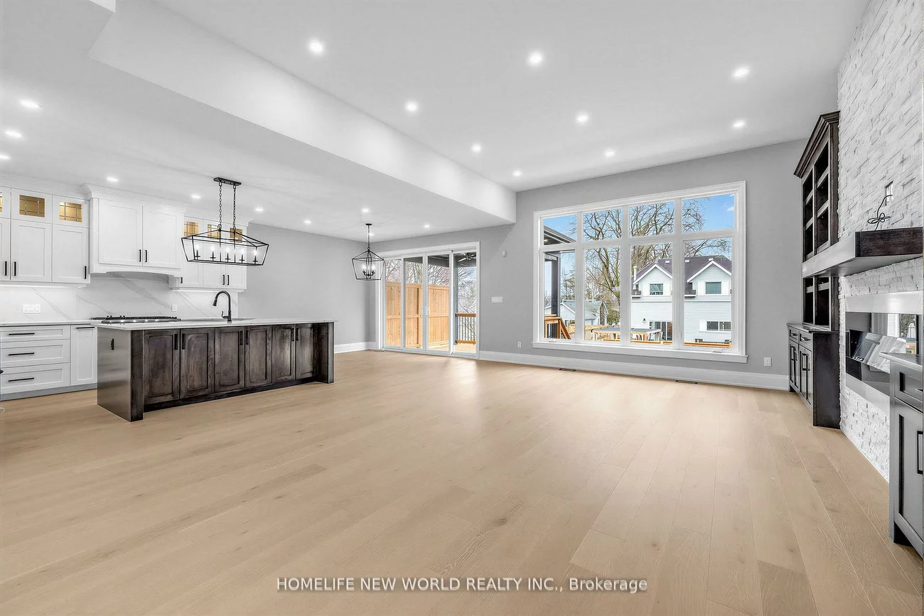 225, Sunnybrae, Stroud, Innisfil