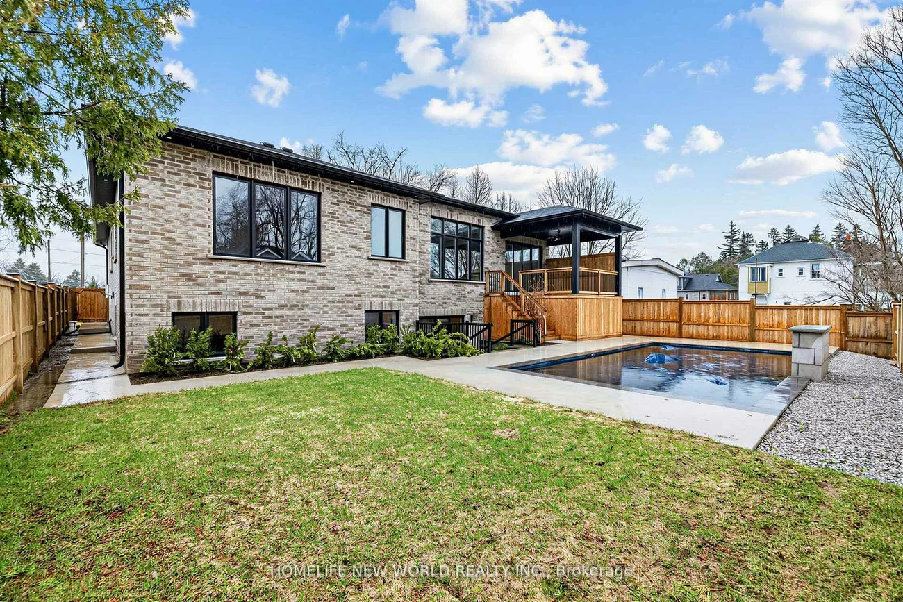 225, Sunnybrae, Stroud, Innisfil