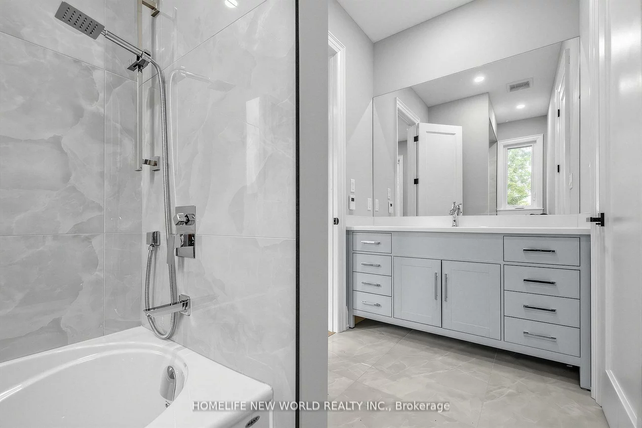 225, Sunnybrae, Stroud, Innisfil