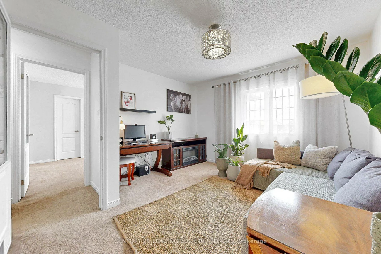 1246, Leslie, Alcona, Innisfil