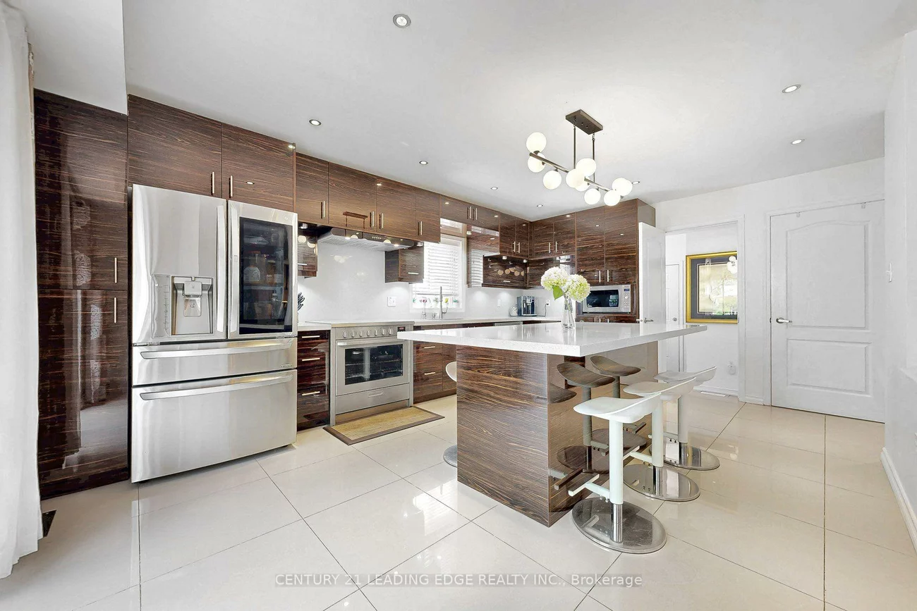 1246, Leslie, Alcona, Innisfil
