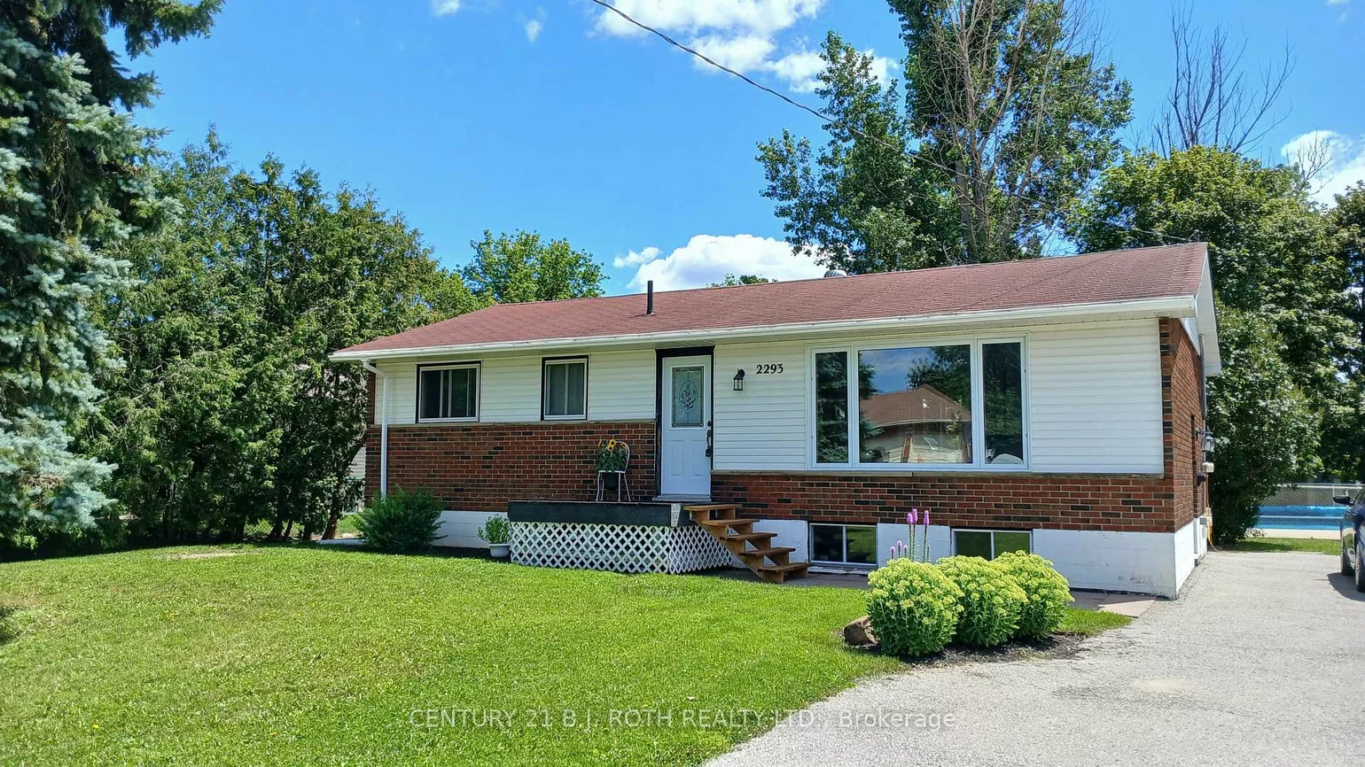 2293, Victoria, Stroud, Innisfil