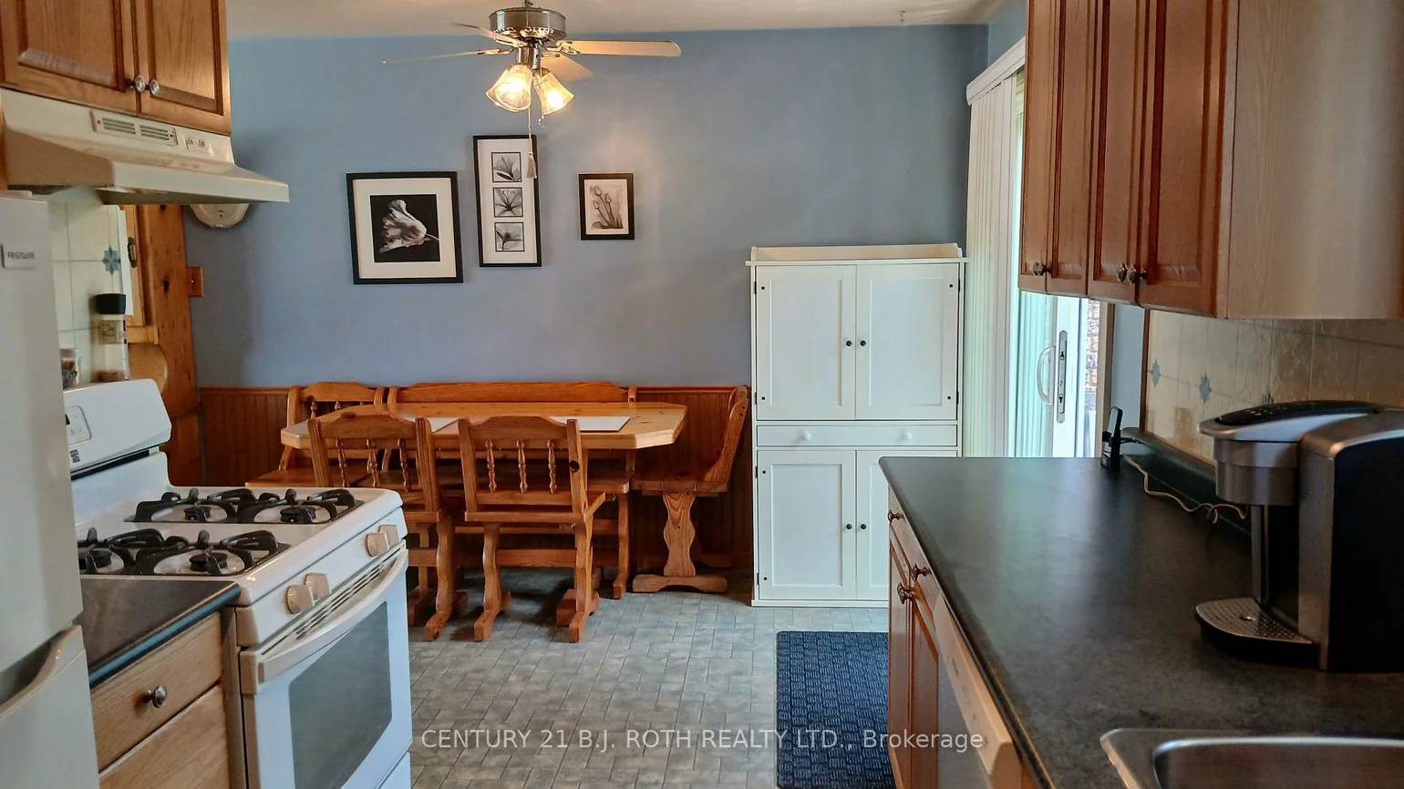2293, Victoria, Stroud, Innisfil