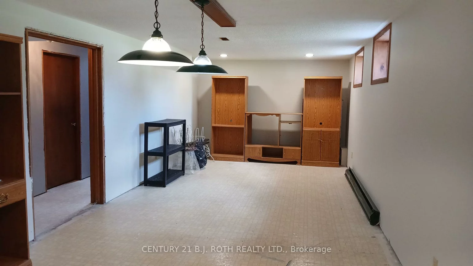 2293, Victoria, Stroud, Innisfil