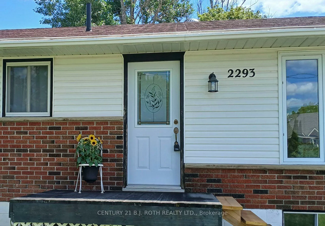 2293, Victoria, Stroud, Innisfil