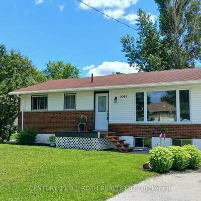 2293, Victoria, Stroud, Innisfil
