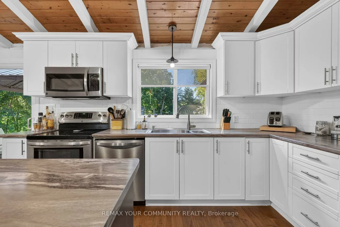 943, Blackwoods, Alcona, Innisfil