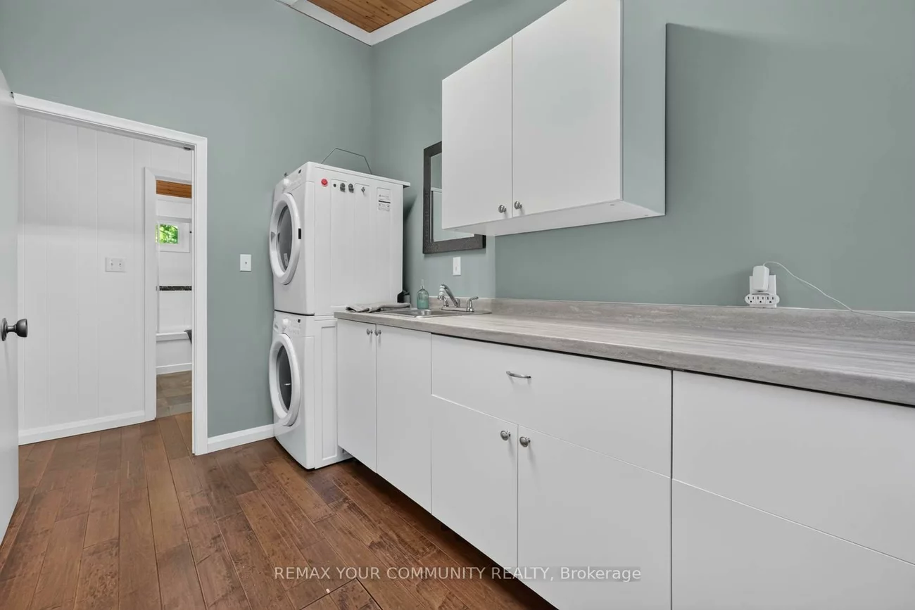 943, Blackwoods, Alcona, Innisfil