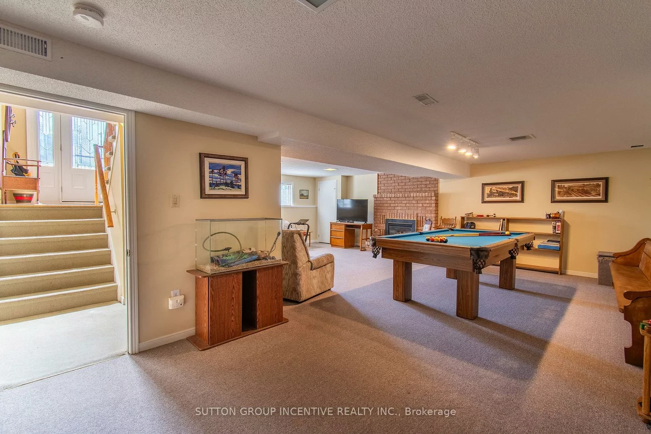 2114, Chantler, Stroud, Innisfil