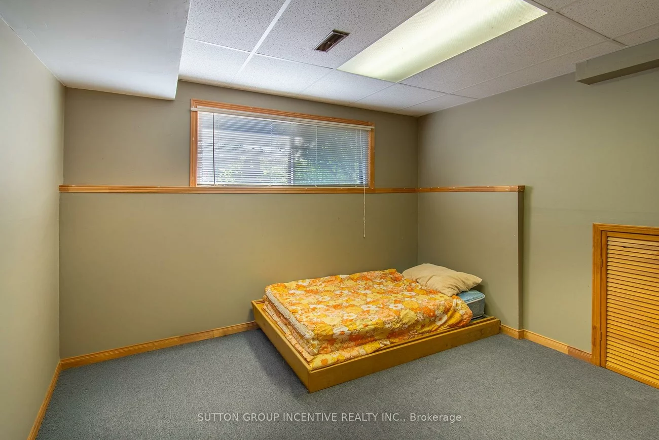 2114, Chantler, Stroud, Innisfil