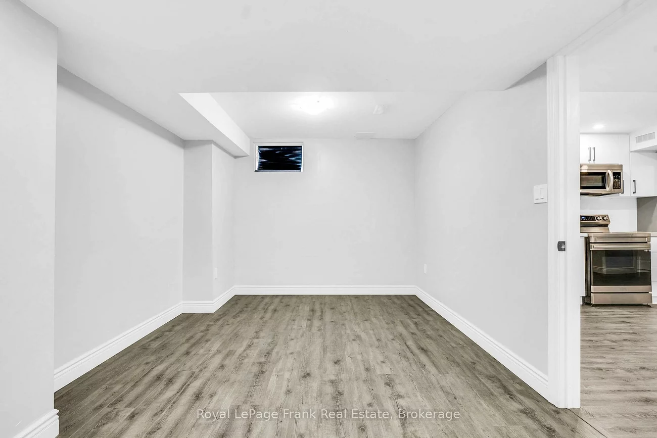 3B, George, Cookstown, Innisfil