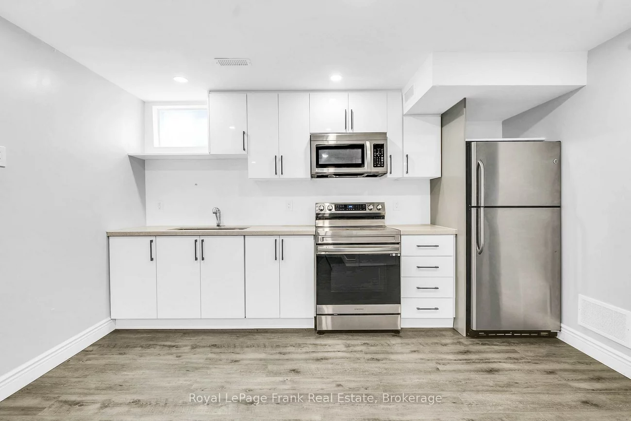 3B, George, Cookstown, Innisfil