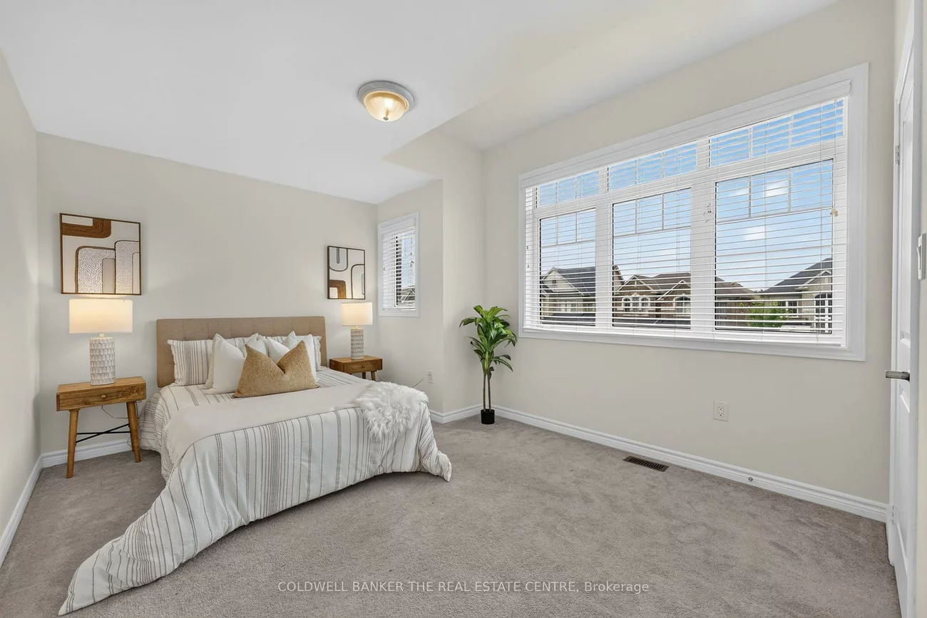 1048, Barton, Alcona, Innisfil