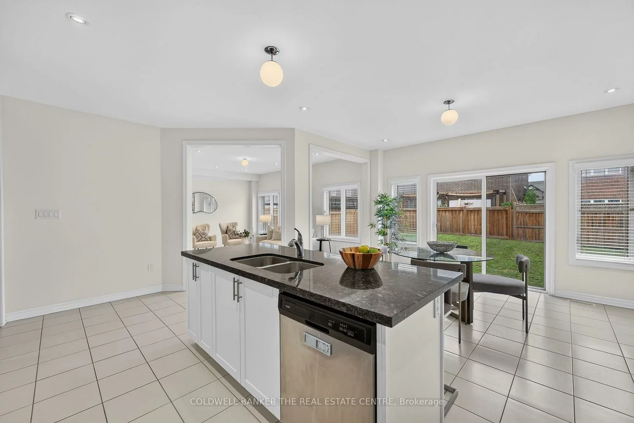 1048, Barton, Alcona, Innisfil