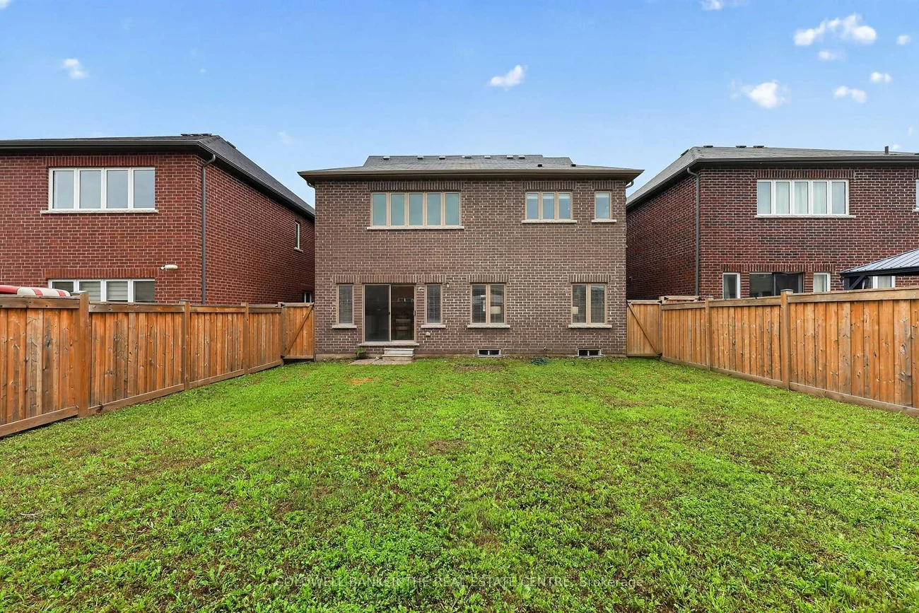 1048, Barton, Alcona, Innisfil