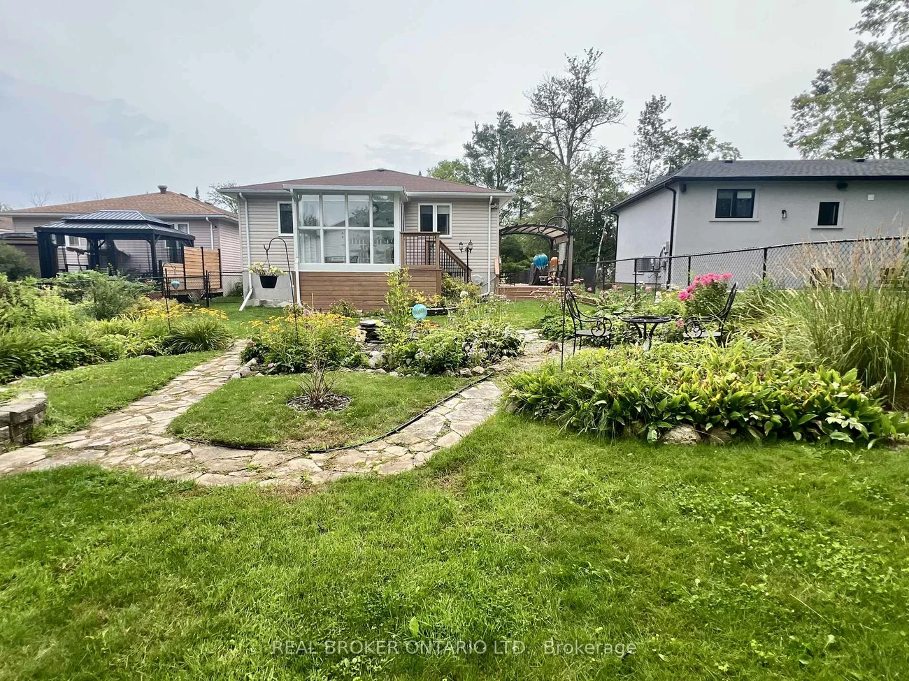 2342, Somers, Alcona, Innisfil