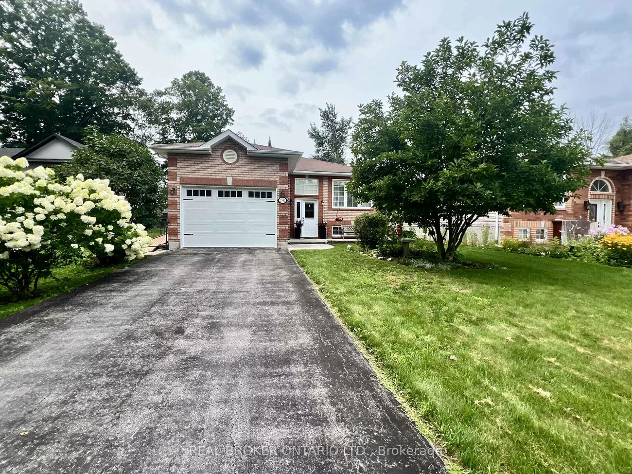 2342, Somers, Alcona, Innisfil