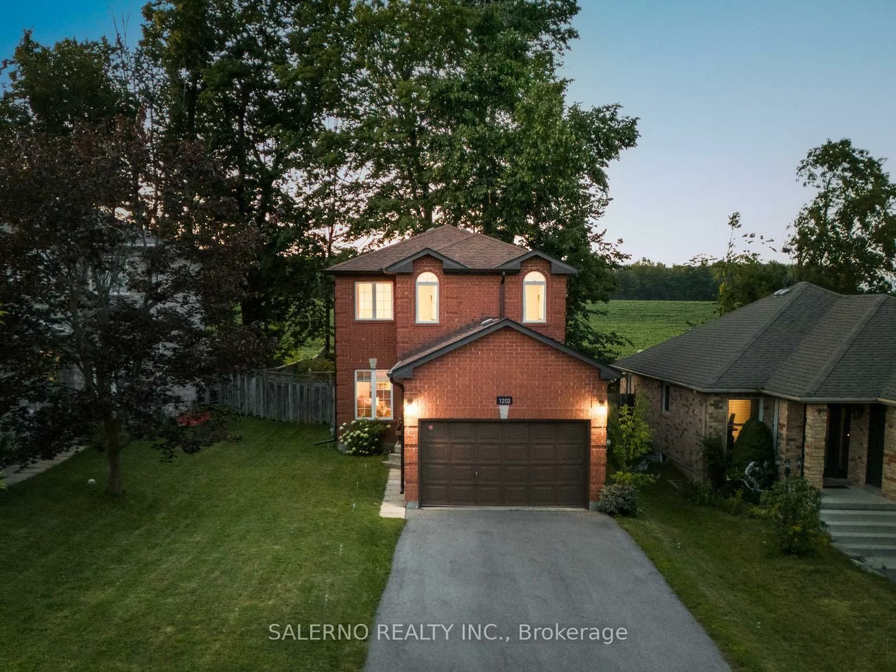 1202, Leslie, Alcona, Innisfil