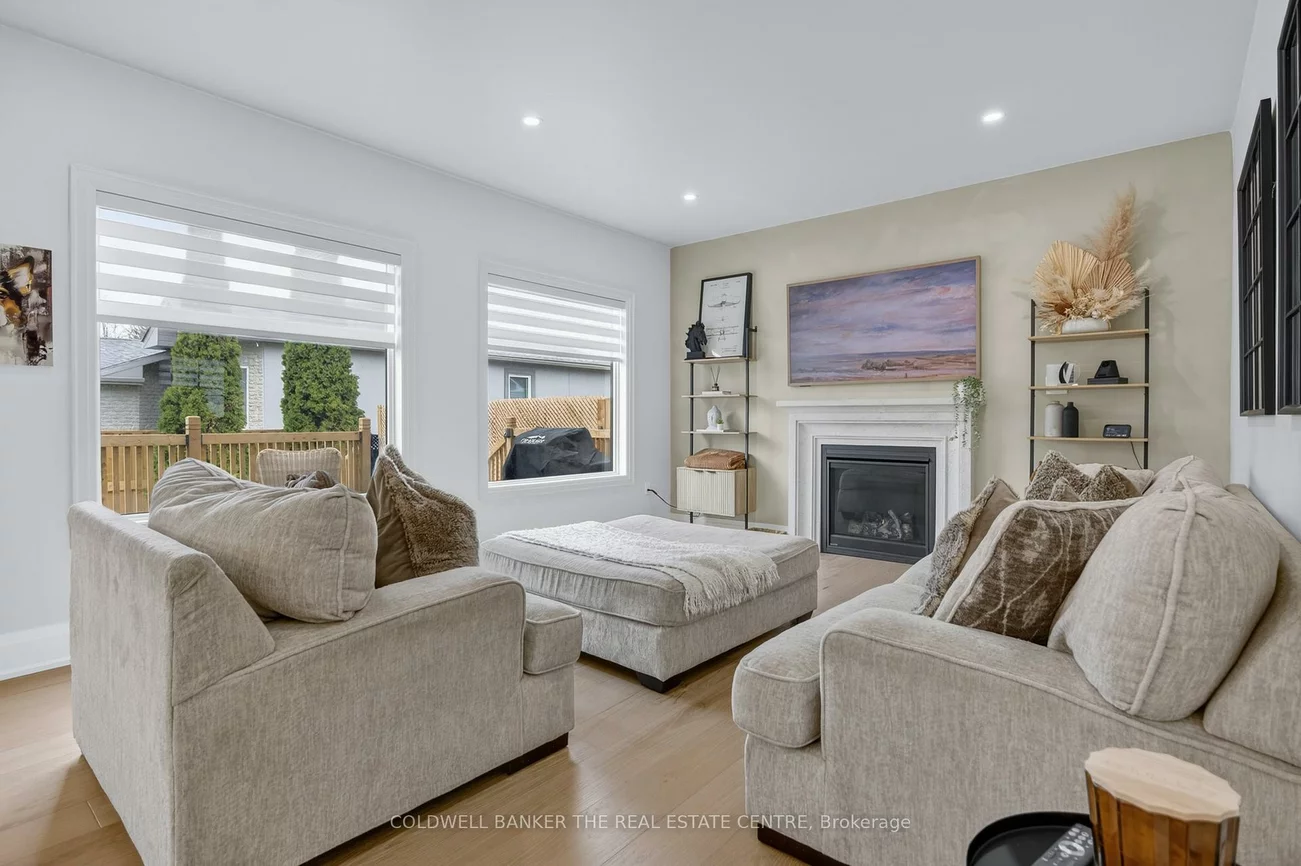 684, Lakelands, Alcona, Innisfil