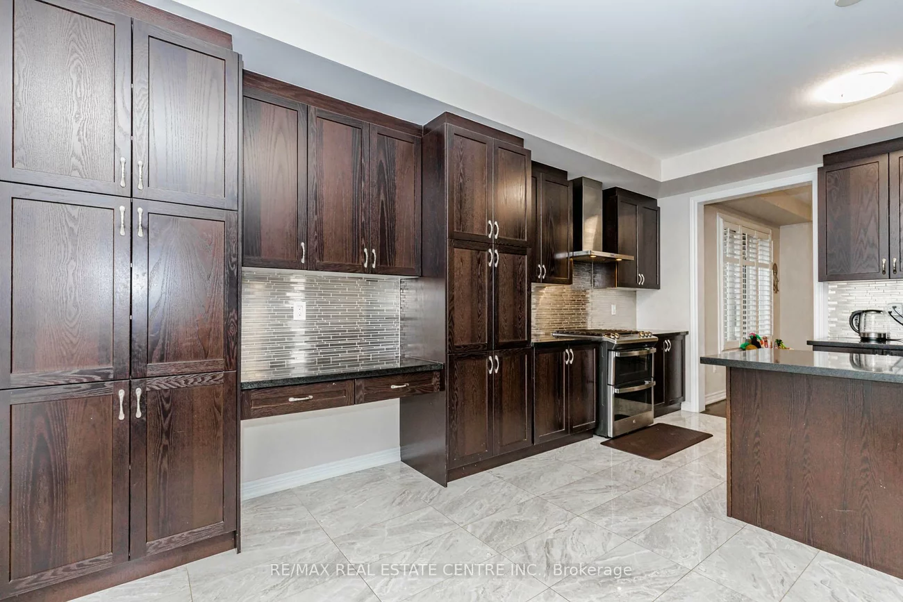 1332, Blackmore, Alcona, Innisfil
