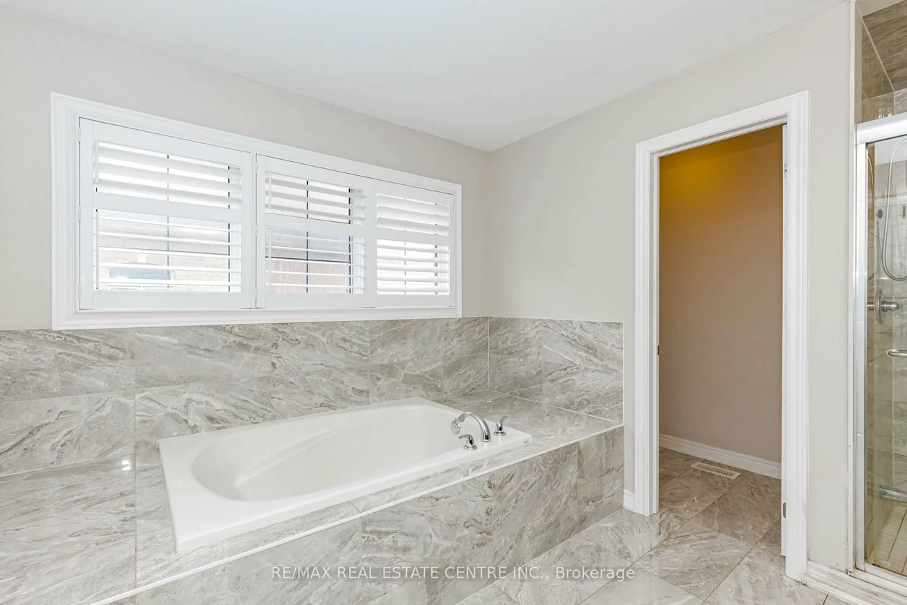 1332, Blackmore, Alcona, Innisfil