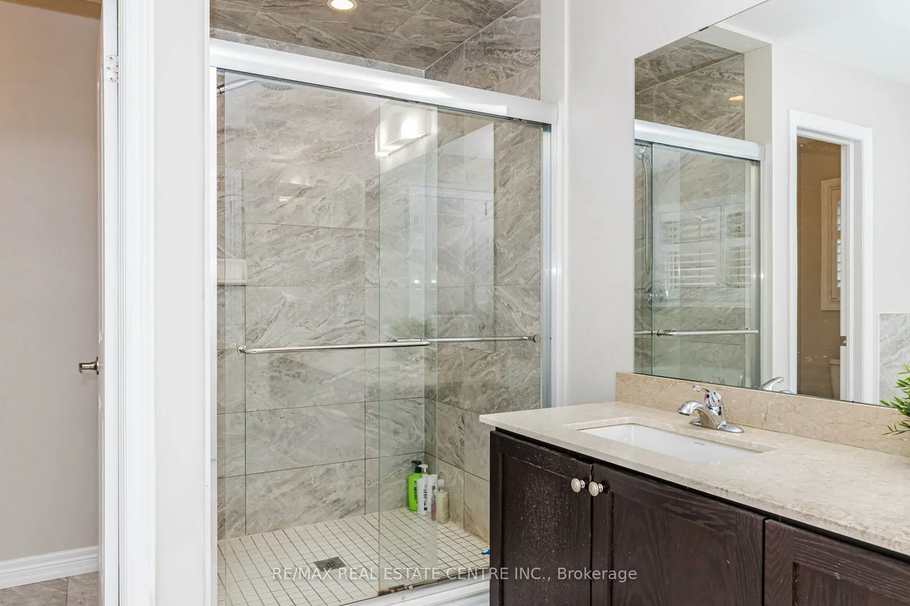 1332, Blackmore, Alcona, Innisfil