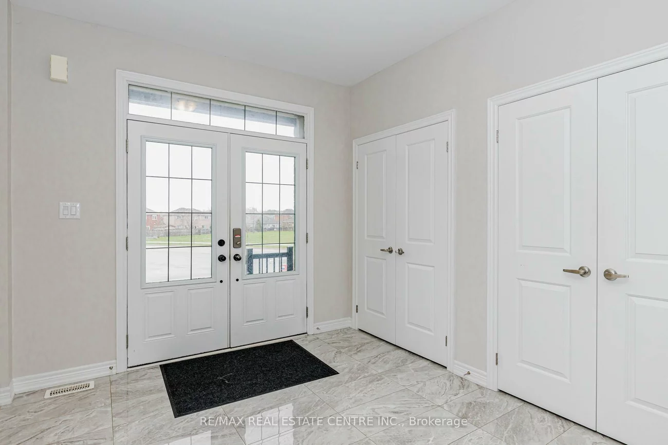 1332, Blackmore, Alcona, Innisfil