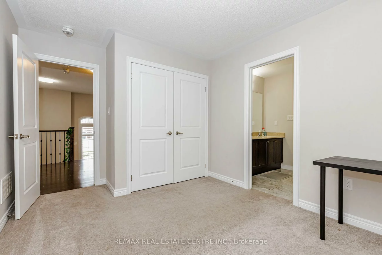 1332, Blackmore, Alcona, Innisfil