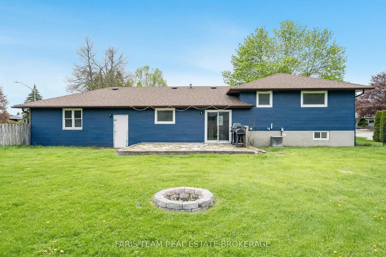 201, Parkside, Stroud, Innisfil