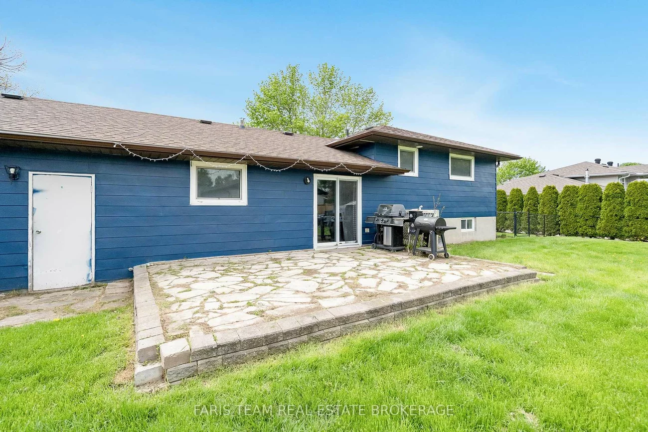 201, Parkside, Stroud, Innisfil