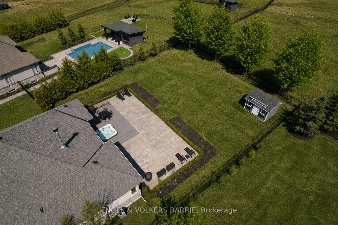 327, Sunnybrae, Stroud, Innisfil