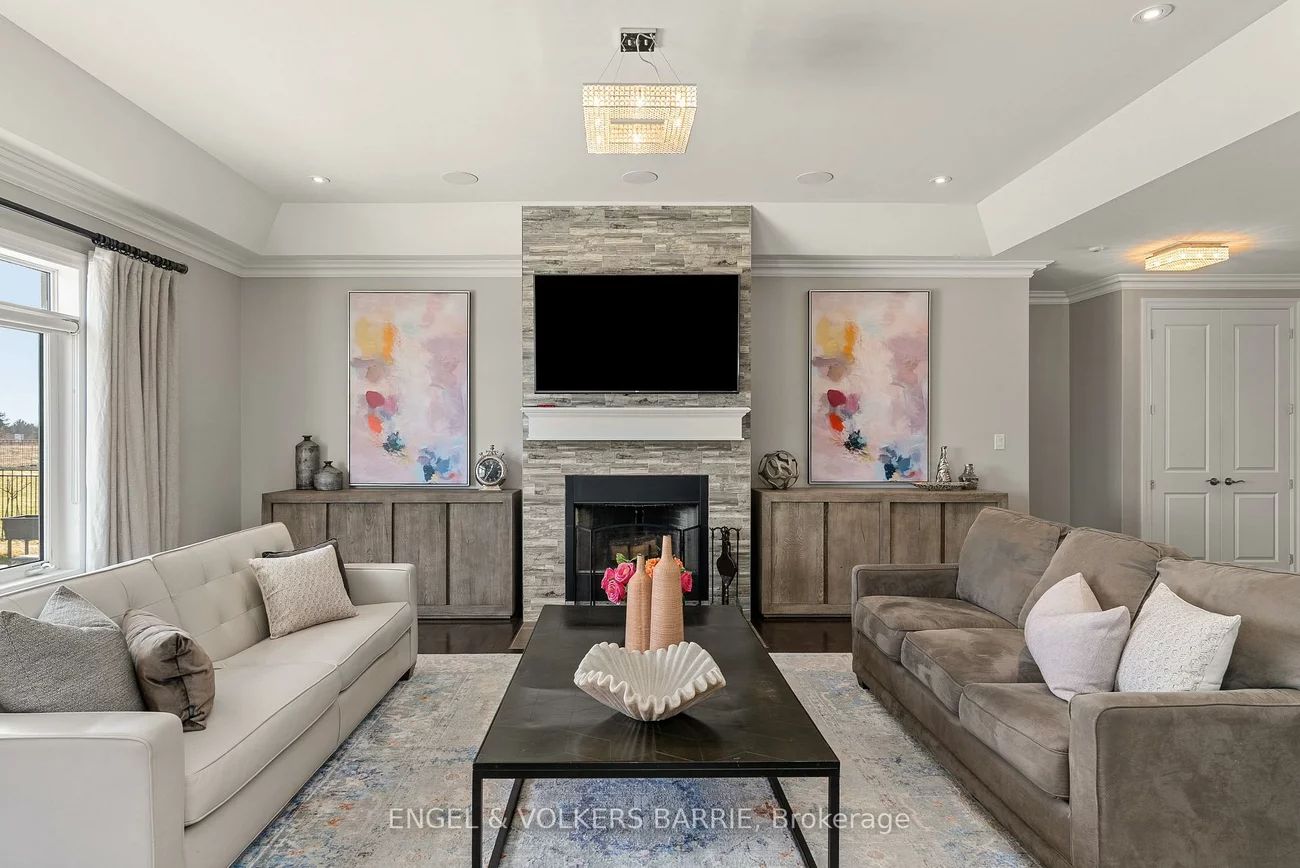 327, Sunnybrae, Stroud, Innisfil