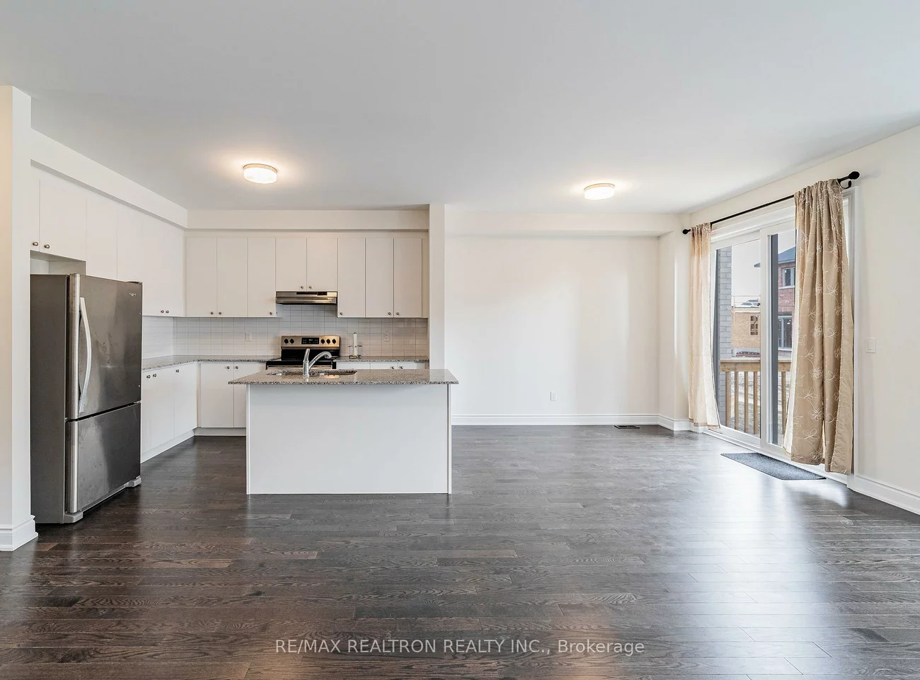 2109, Wilson, Alcona, Innisfil