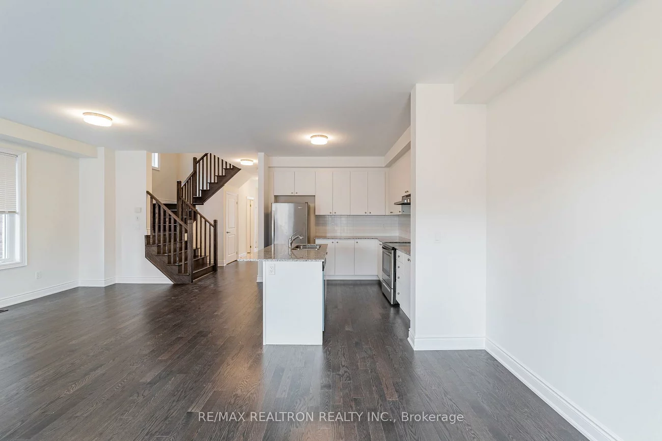 2109, Wilson, Alcona, Innisfil
