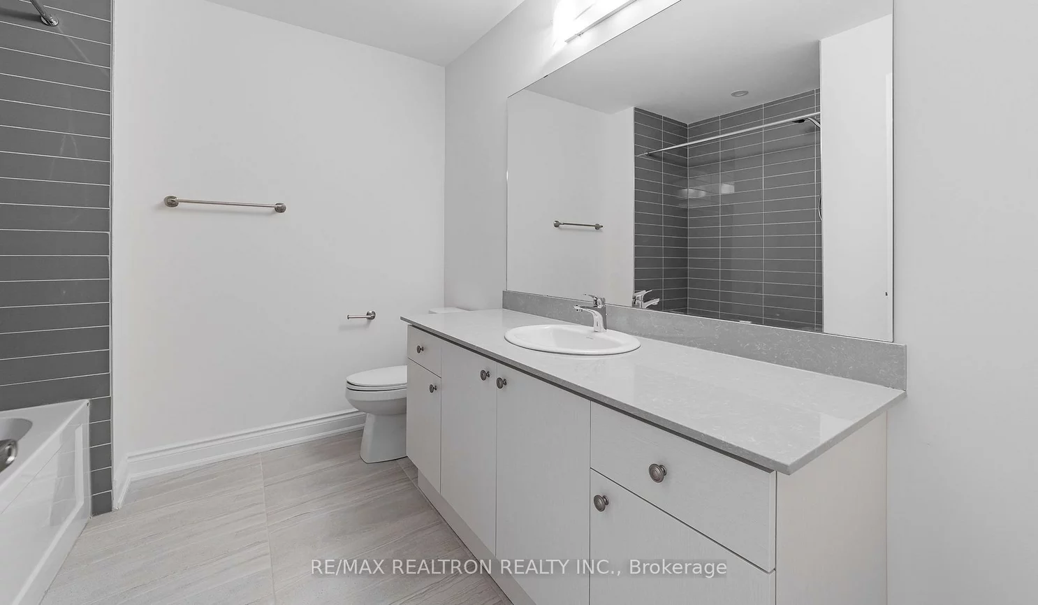 2109, Wilson, Alcona, Innisfil